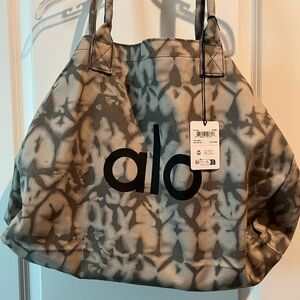 ALO Yoga Bag
